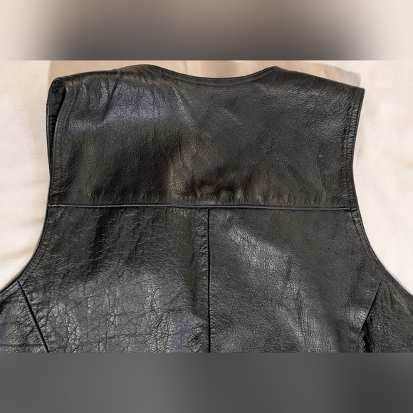 Vance Leathers Size Lg Black Leather Motorcycle Vest Lace Up Sides Snap Biker - Picture 10 of 12